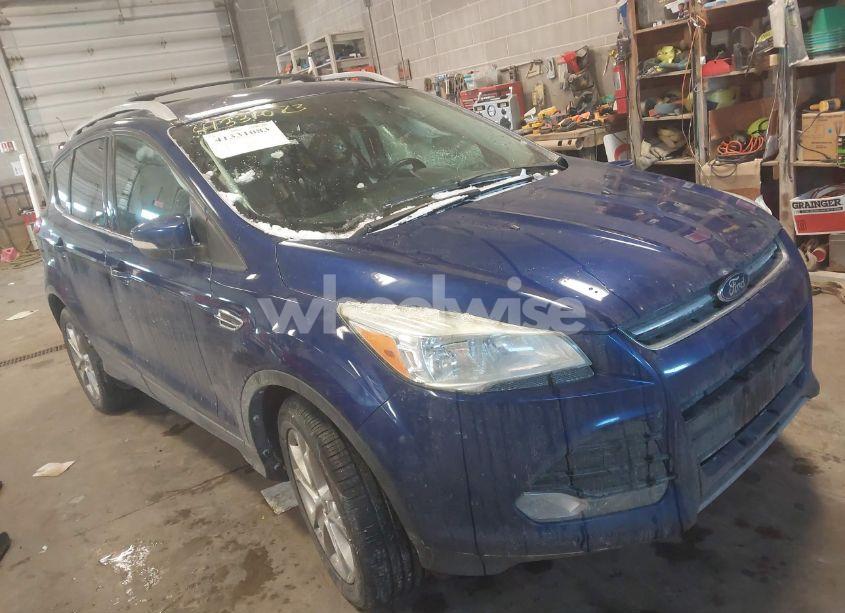 2015 Ford Escape TITANIUM (VIN 1FMCU9J92FUB90058) main photo