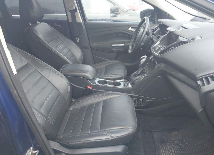 Photo 5 of 2016 Ford Escape TITANIUM (VIN 1FMCU9J92GUA62792)