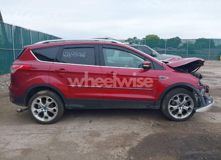 Photo 13 of 2016 Ford Escape TITANIUM (VIN 1FMCU9J92GUA83707)