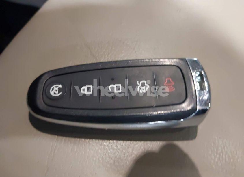 Photo 11 of 2017 Ford Escape TITANIUM (VIN 1FMCU9J92HUA64785)