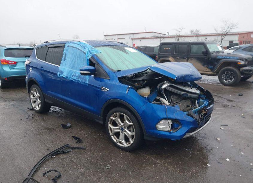 2017 Ford Escape TITANIUM (VIN 1FMCU9J92HUB01303) main photo