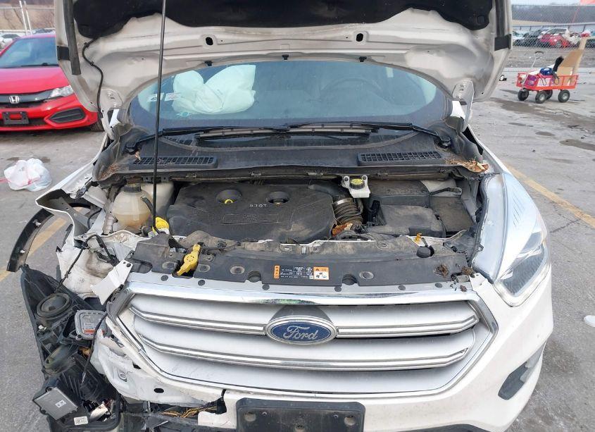 Photo 10 of 2017 Ford Escape TITANIUM (VIN 1FMCU9J92HUB80293)