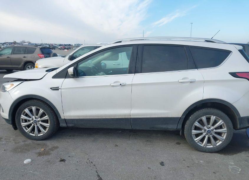 Photo 14 of 2017 Ford Escape TITANIUM (VIN 1FMCU9J92HUB80293)