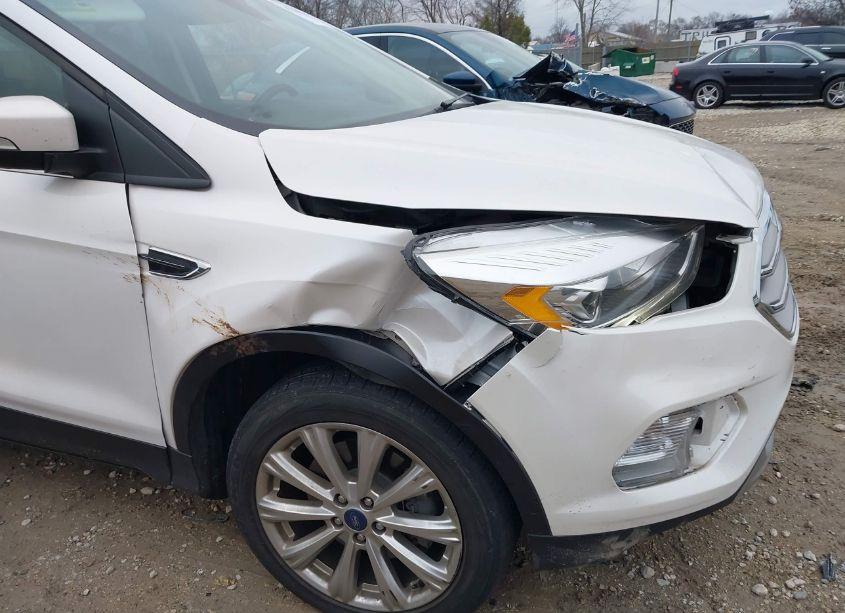Photo 6 of 2017 Ford Escape TITANIUM (VIN 1FMCU9J92HUC94598)