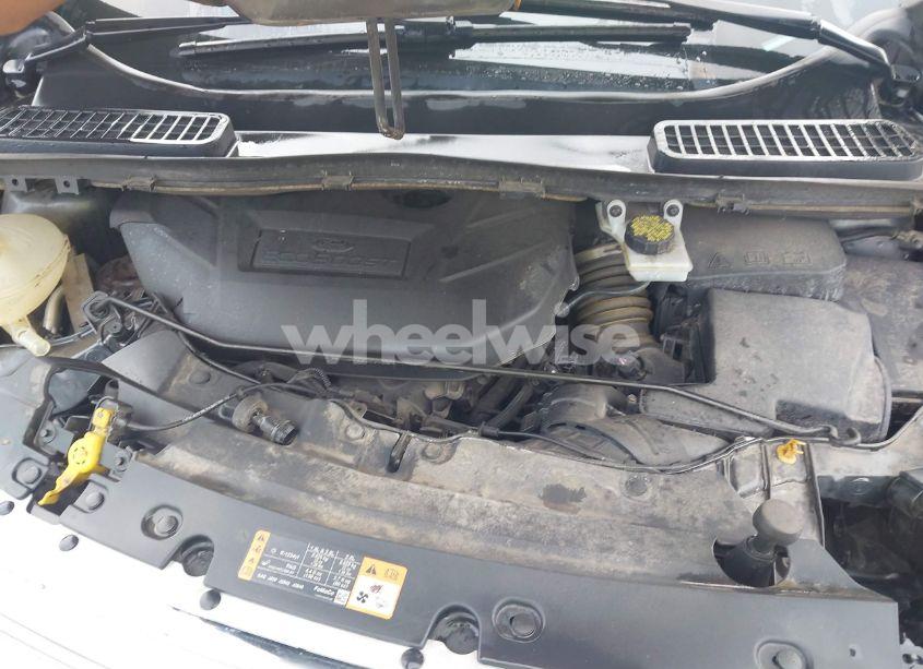 Photo 10 of 2019 Ford Escape TITANIUM (VIN 1FMCU9J92KUA60386)