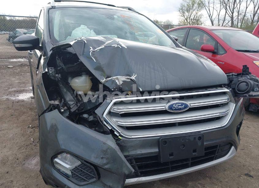 Photo 6 of 2019 Ford Escape TITANIUM (VIN 1FMCU9J92KUA60386)