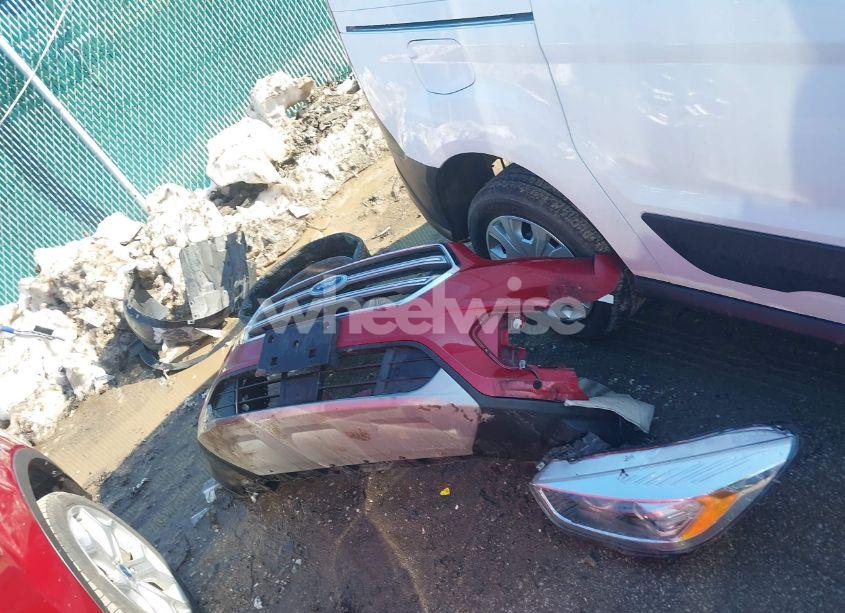 Photo 12 of 2019 Ford Escape TITANIUM (VIN 1FMCU9J92KUA75924)