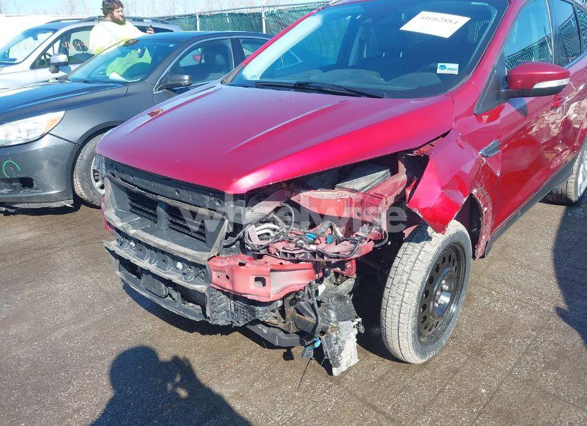 Photo 6 of 2019 Ford Escape TITANIUM (VIN 1FMCU9J92KUA75924)