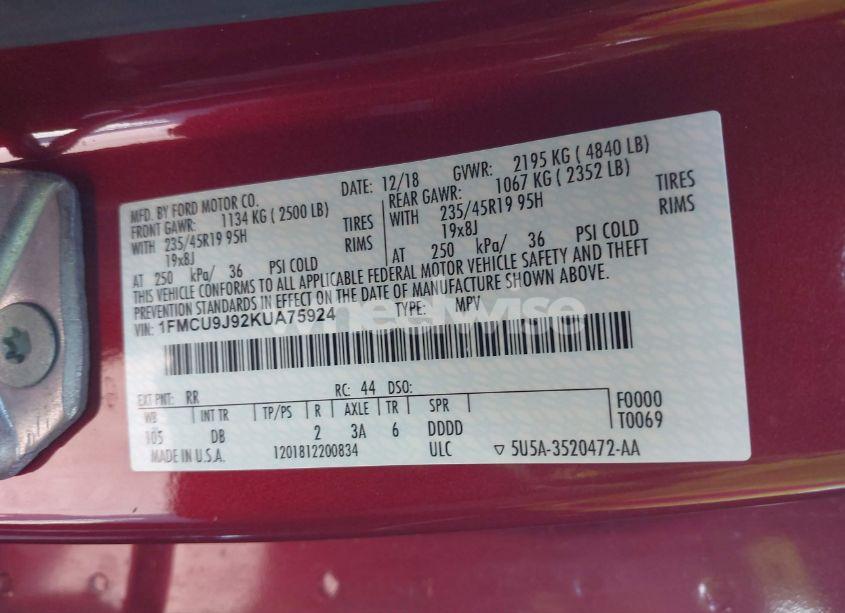 Photo 9 of 2019 Ford Escape TITANIUM (VIN 1FMCU9J92KUA75924)