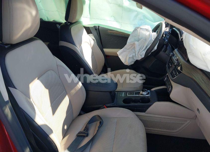 Photo 5 of 2020 Ford Escape TITANIUM (VIN 1FMCU9J92LUA95110)