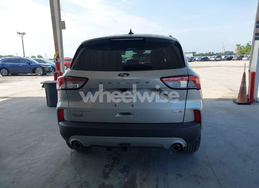 Photo 16 of 2020 Ford Escape TITANIUM (VIN 1FMCU9J92LUB28137)