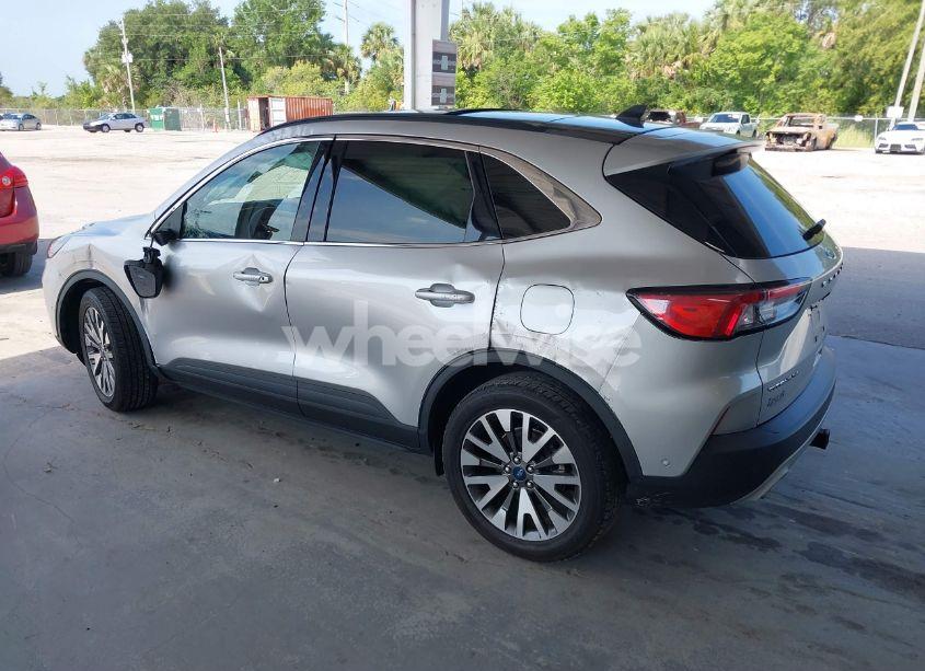 Photo 3 of 2020 Ford Escape TITANIUM (VIN 1FMCU9J92LUB28137)