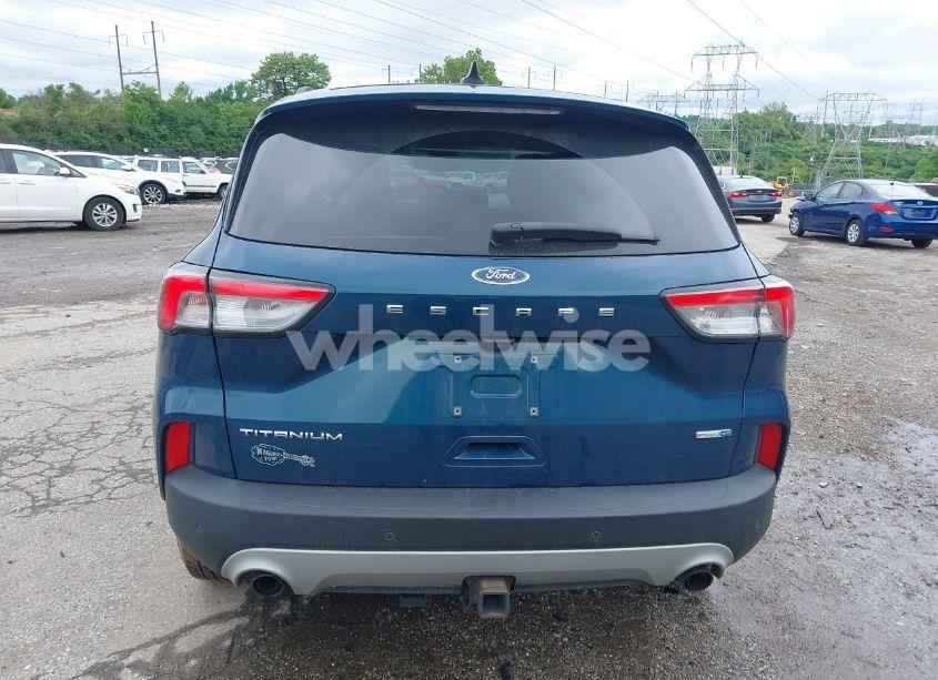 Photo 17 of 2020 Ford Escape TITANIUM (VIN 1FMCU9J92LUC16654)