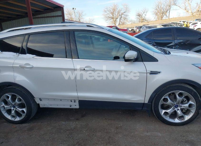 Photo 13 of 2013 Ford Escape TITANIUM (VIN 1FMCU9J93DUC78307)