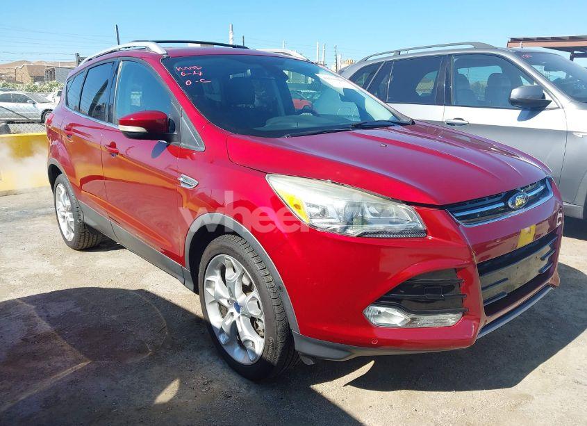2014 Ford Escape TITANIUM (VIN 1FMCU9J93EUB32149) main photo