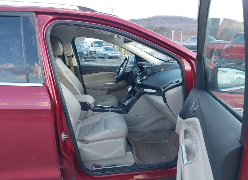 Photo 5 of 2014 Ford Escape TITANIUM (VIN 1FMCU9J93EUB53132)