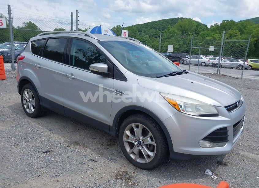 2014 Ford Escape TITANIUM (VIN 1FMCU9J93EUD26812) main photo