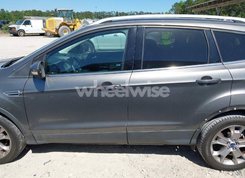 Photo 14 of 2014 Ford Escape TITANIUM (VIN 1FMCU9J93EUE18969)