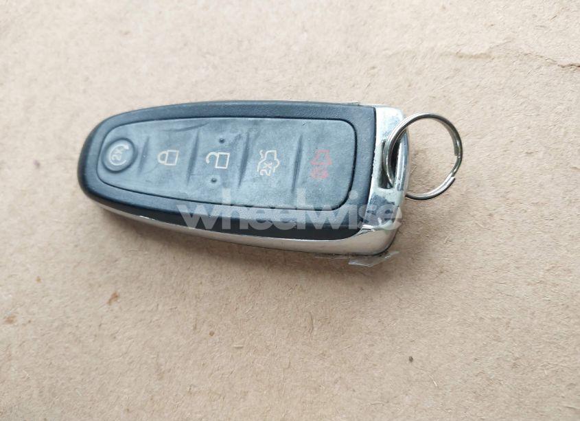 Photo 11 of 2015 Ford Escape TITANIUM (VIN 1FMCU9J93FUC18756)