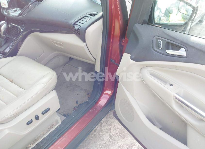 Photo 5 of 2016 Ford Escape TITANIUM (VIN 1FMCU9J93GUA02794)