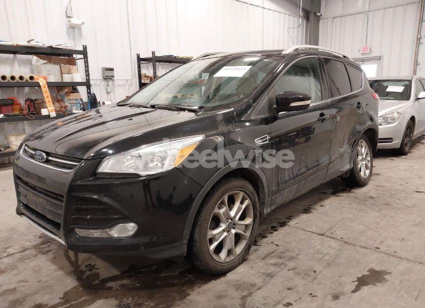 Photo 2 of 2016 Ford Escape TITANIUM (VIN 1FMCU9J93GUA77558)