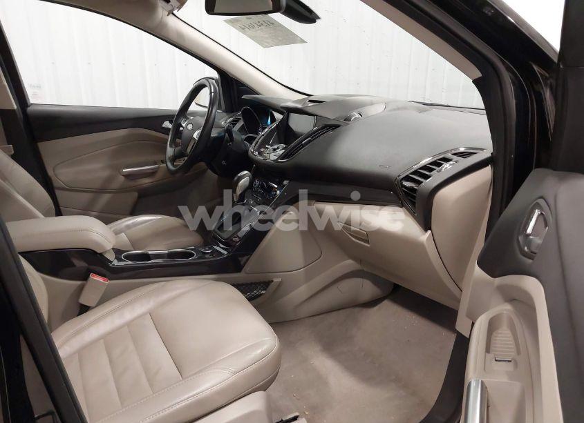 Photo 5 of 2016 Ford Escape TITANIUM (VIN 1FMCU9J93GUA77558)