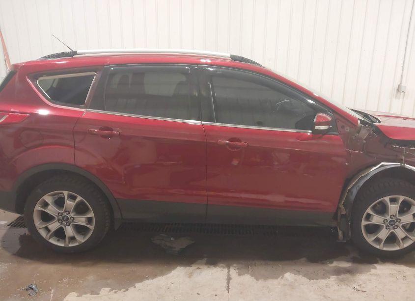 Photo 14 of 2016 Ford Escape TITANIUM (VIN 1FMCU9J93GUB23910)