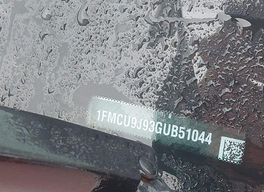 Photo 9 of 2016 Ford Escape TITANIUM (VIN 1FMCU9J93GUB51044)