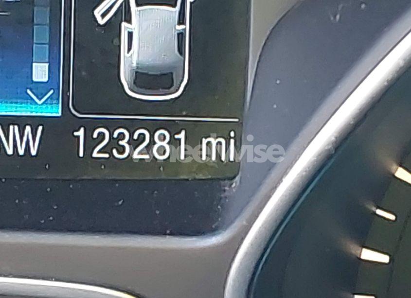 Photo 15 of 2016 Ford Escape TITANIUM (VIN 1FMCU9J93GUB67325)