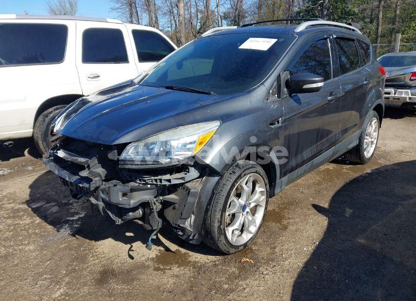 Photo 2 of 2016 Ford Escape TITANIUM (VIN 1FMCU9J93GUB67325)