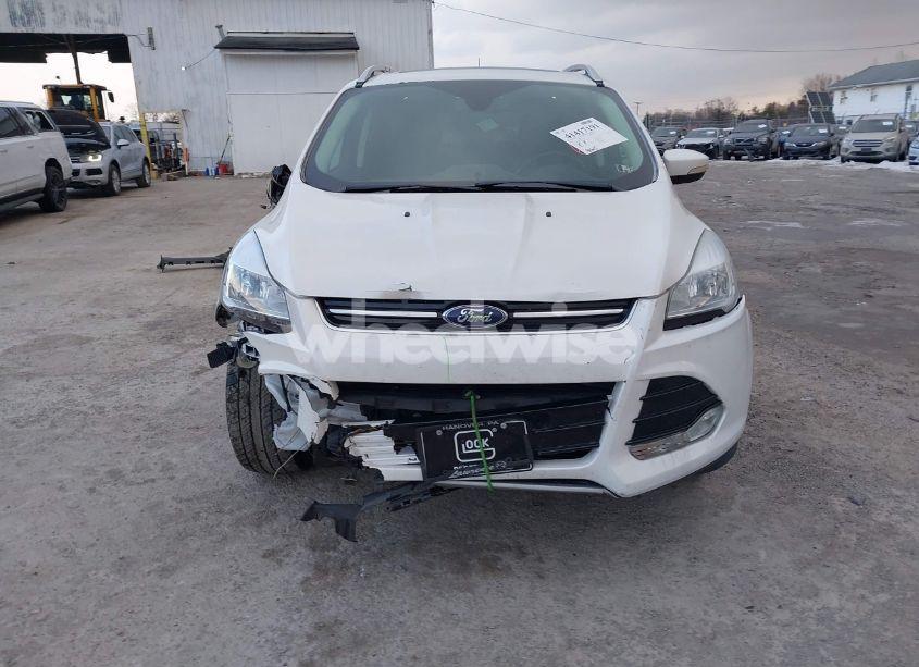 Photo 13 of 2016 Ford Escape TITANIUM (VIN 1FMCU9J93GUB76249)