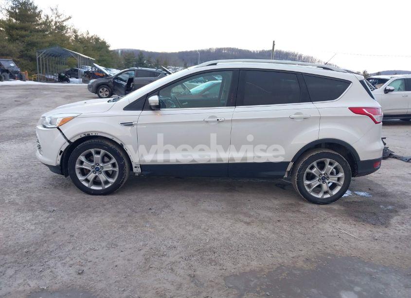 Photo 15 of 2016 Ford Escape TITANIUM (VIN 1FMCU9J93GUB76249)