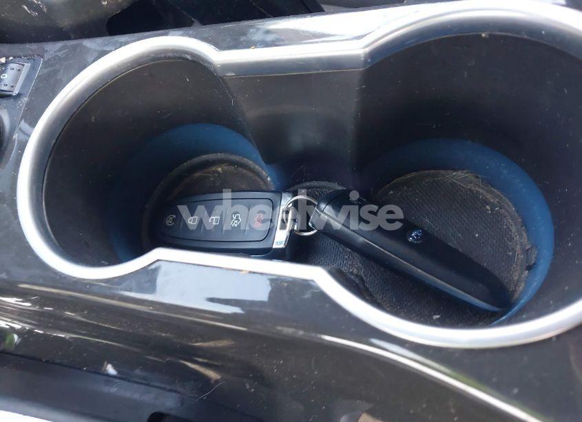 Photo 11 of 2016 Ford Escape TITANIUM (VIN 1FMCU9J93GUC65268)