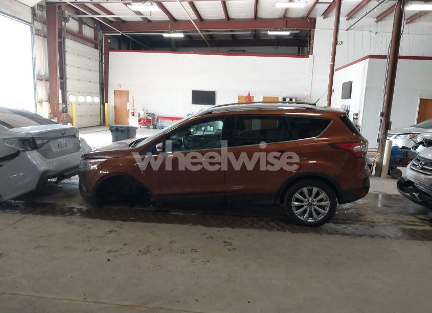 Photo 14 of 2017 Ford Escape TITANIUM (VIN 1FMCU9J93HUA50619)