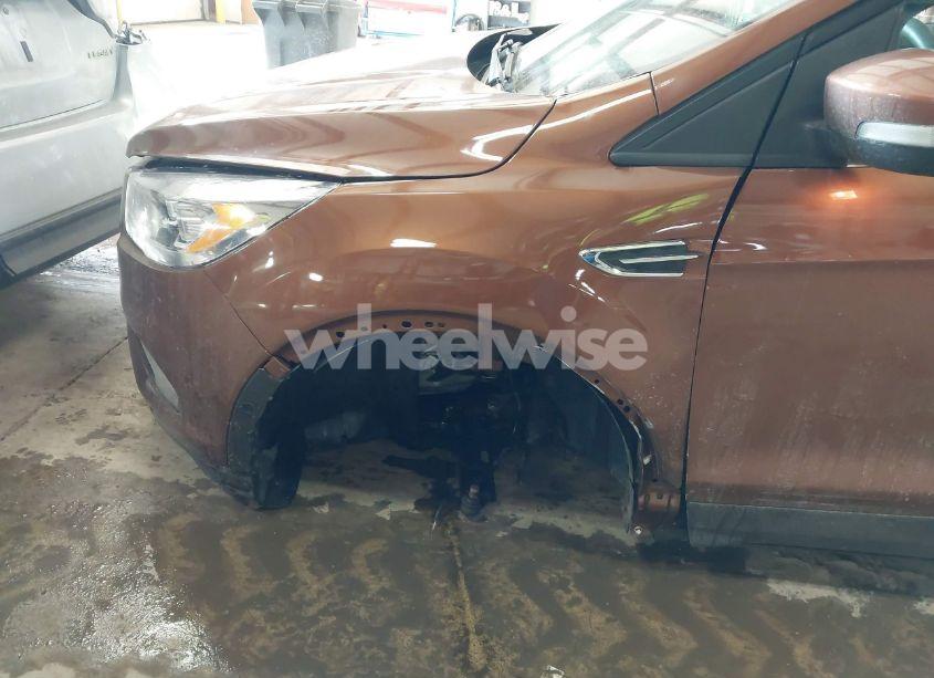 Photo 6 of 2017 Ford Escape TITANIUM (VIN 1FMCU9J93HUA50619)