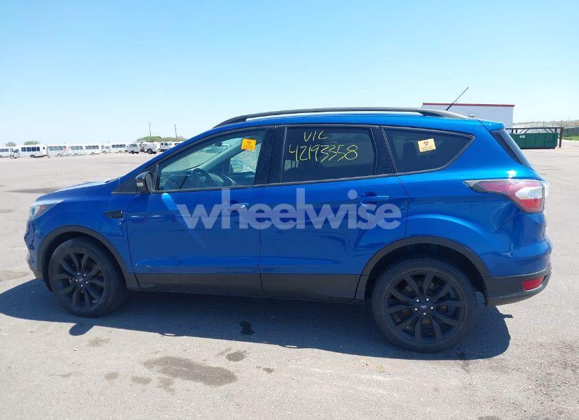 Photo 14 of 2017 Ford Escape TITANIUM (VIN 1FMCU9J93HUA93731)