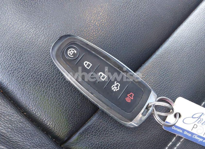 Photo 11 of 2017 Ford Escape TITANIUM (VIN 1FMCU9J93HUB47139)