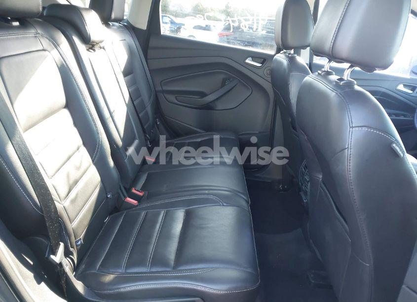 Photo 8 of 2017 Ford Escape TITANIUM (VIN 1FMCU9J93HUB47139)