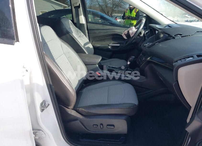 Photo 5 of 2017 Ford Escape TITANIUM (VIN 1FMCU9J93HUC08389)