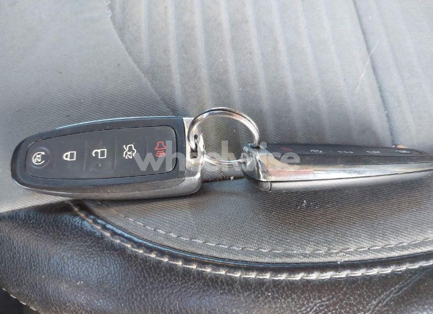 Photo 11 of 2017 Ford Escape TITANIUM (VIN 1FMCU9J93HUC93198)