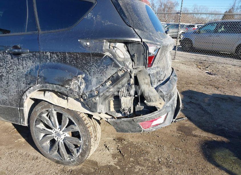 Photo 6 of 2017 Ford Escape TITANIUM (VIN 1FMCU9J93HUC93198)