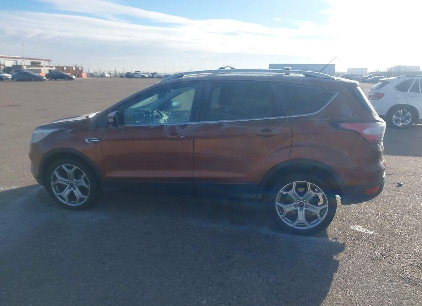 Photo 14 of 2017 Ford Escape TITANIUM (VIN 1FMCU9J93HUC95484)