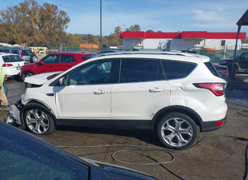 Photo 14 of 2017 Ford Escape TITANIUM (VIN 1FMCU9J93HUE86953)