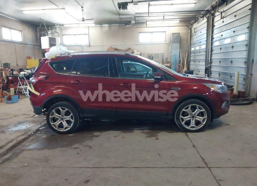 Photo 13 of 2018 Ford Escape TITANIUM (VIN 1FMCU9J93JUB69051)