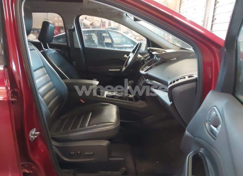 Photo 5 of 2018 Ford Escape TITANIUM (VIN 1FMCU9J93JUB69051)