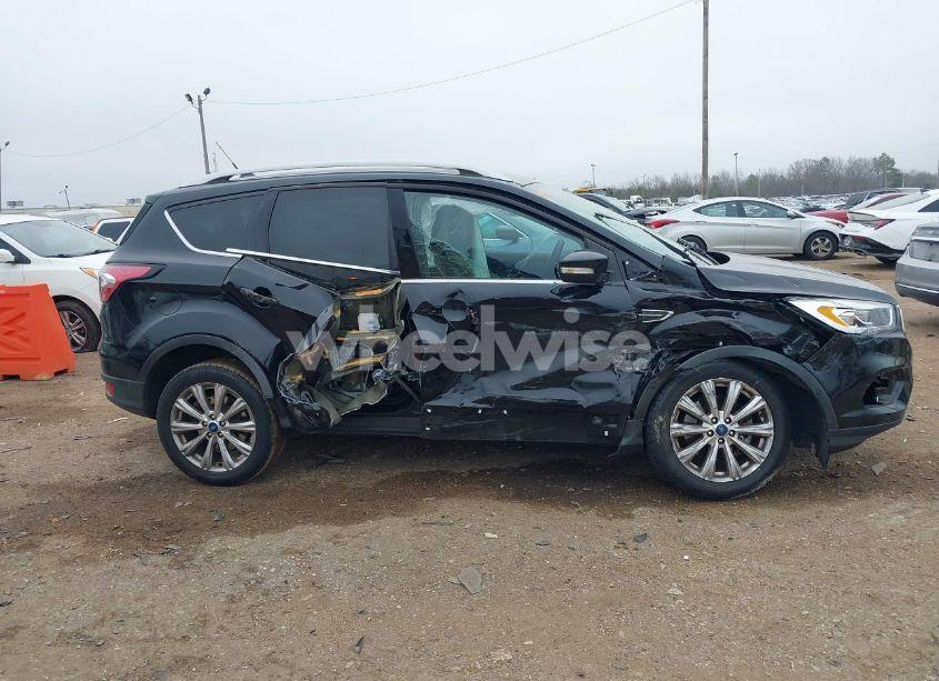 Photo 12 of 2018 Ford Escape TITANIUM (VIN 1FMCU9J93JUB74573)