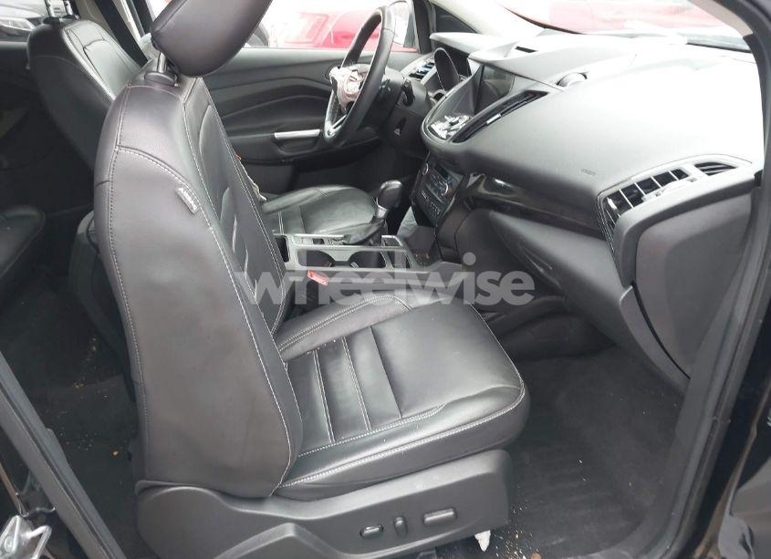 Photo 5 of 2018 Ford Escape TITANIUM (VIN 1FMCU9J93JUD01578)