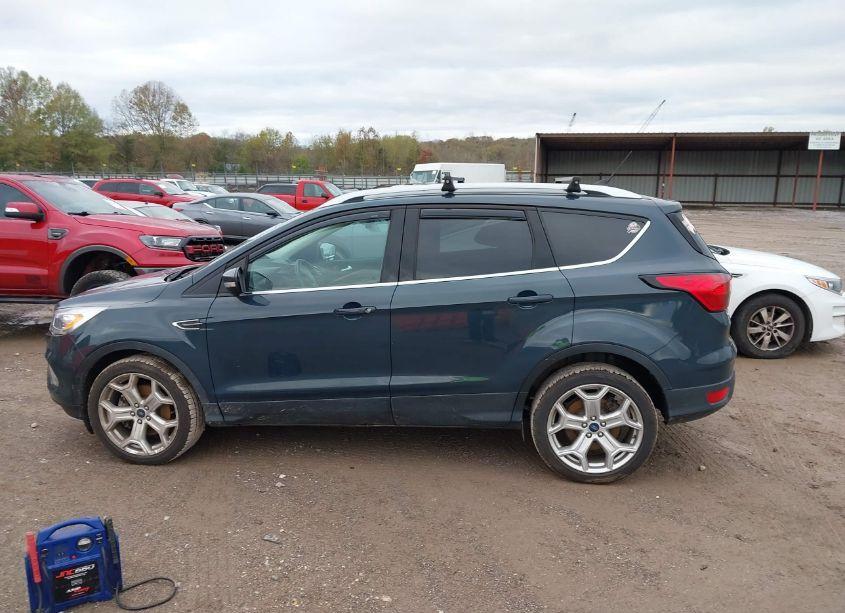 Photo 14 of 2019 Ford Escape TITANIUM (VIN 1FMCU9J93KUB53742)