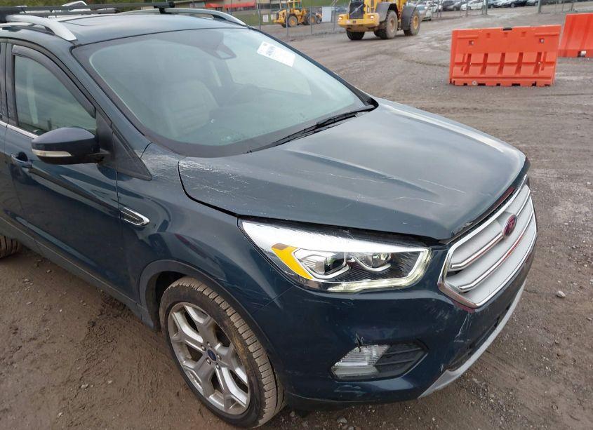 Photo 6 of 2019 Ford Escape TITANIUM (VIN 1FMCU9J93KUB53742)