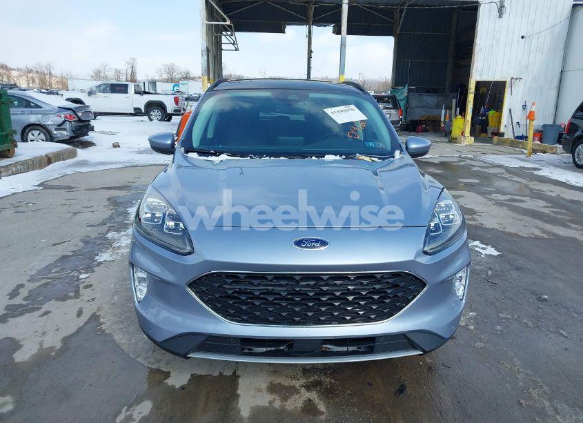 Photo 13 of 2022 Ford Escape TITANIUM (VIN 1FMCU9J93NUA80912)